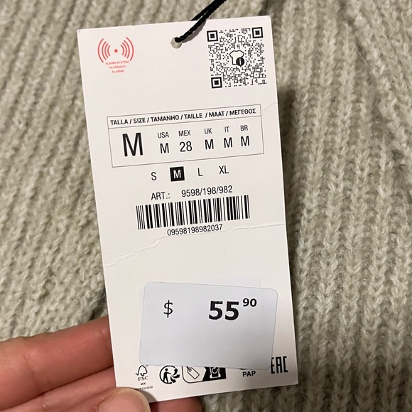 NWT Zara turtleneck wool blend crossover sweater vest size medium green - Picture 4 of 6